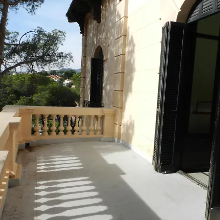 旅馆 El Masnou
